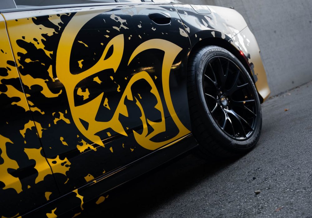 Dodge_Charger_SRT_11